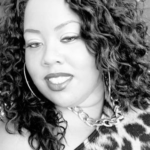 Meet your Posher, Tomika